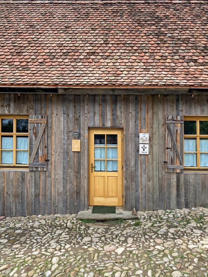 Hotel Viscri 32 - White Barn And Blue House Exterior foto